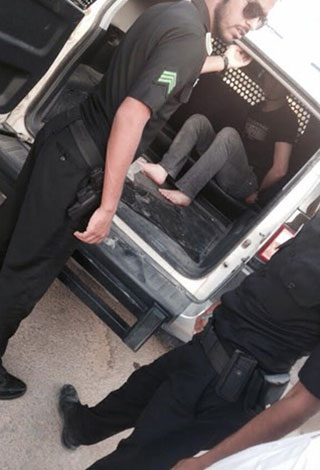 بالفيديو- سعوديان ينقذان طفلاً من التحرّش به في مسجد