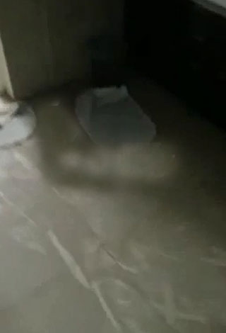 بالفيديو- إنفجار جوال مواطن سعودي ... والأضرار مخيفة!