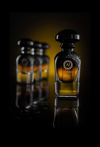 AJ Arabia – Black III... عودة بالزمن إلى الوراء بعطر أعماق النفس
