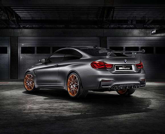 سيّارة BMW M4 GTS التجريبية في الإمارات