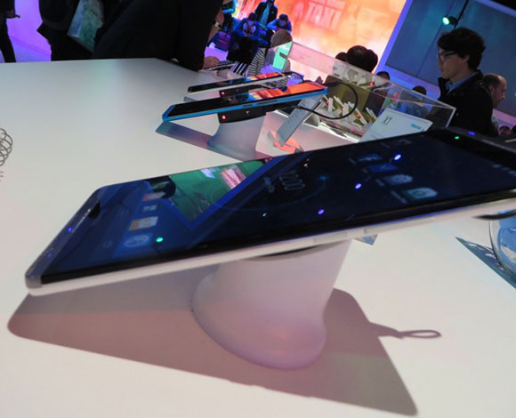 هذه مواصفات هاتف X1 الجديد  من HiSense