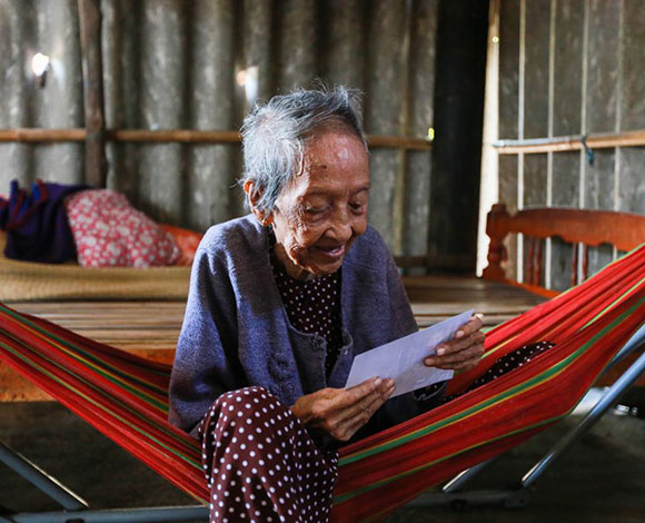 الإمرأة الأغرب في العالم ... 31 سنة من دون نوم