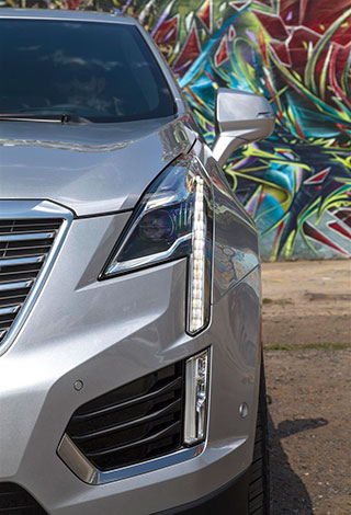 كاديلاك XT5 الجديدة: الفخامة في سيارة عائلية من طراز كروس أوفر