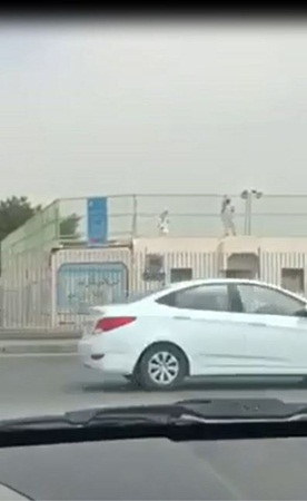 شاهد هروب الطلبة قبل بداية الأجازة بأيام