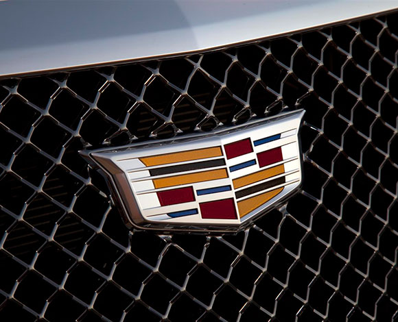 كاديلاك CTS-V 2016 قدرات حقيقية للقيادة ضمن الحلبات