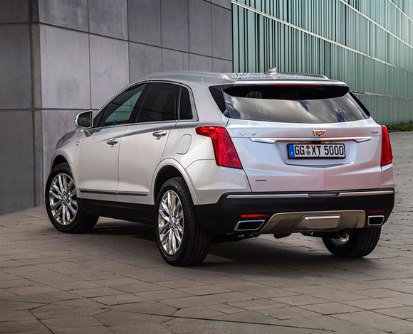 كاديلاك XT5 الجديدة: الفخامة في سيارة عائلية من طراز كروس أوفر