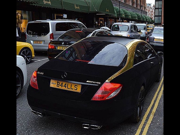 شاهد سيارة رادينوفا المرسيدس المرصعة بشواروفسكي