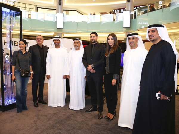 الشيخ منصور بن محمد بن راشد ال مكتوم وفايز السعيد احتفلا مع هوبلو الشرق الاوسط في دبي