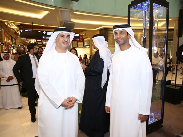 الشيخ منصور بن محمد بن راشد ال مكتوم وفايز السعيد احتفلا مع هوبلو الشرق الاوسط في دبي