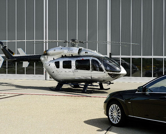هيليكوبتر Airbus EC145 الفاخرة مع لمسة من مرسيدس بينز