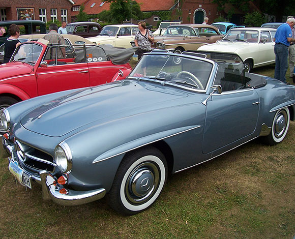 مرسيدس بينز 190SL رودستر 1960 قد يصل سعرها إلى 130 ألف دولار أميركي