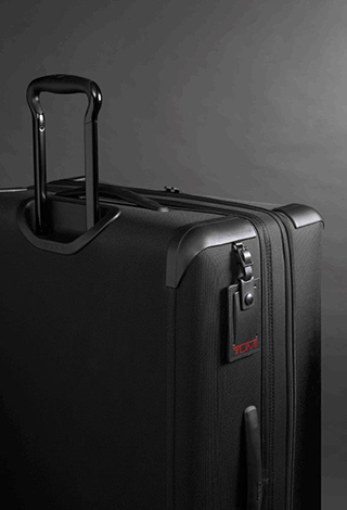 Tumi تقدّم مجموعة حقائب Alpha 2
