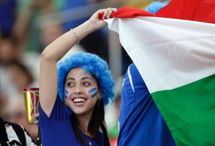 جميلات شاركن في كأس القارات
