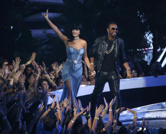 بالصور: حفل جوائز "MTV Video Music" 2014
