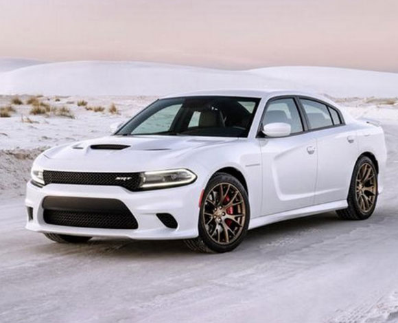 "dodge charger hellcat srt 2015" تنطلق بأقصى سرعة