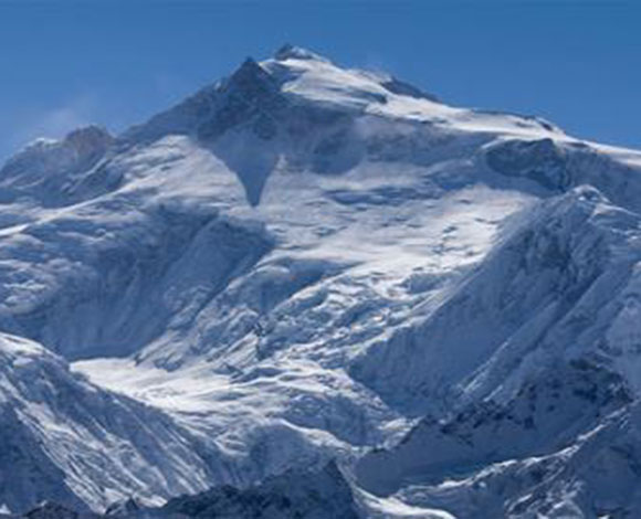 لمحبي السفر والمغامرات: اعلى 10 جبال في العالم يجب زيارتها