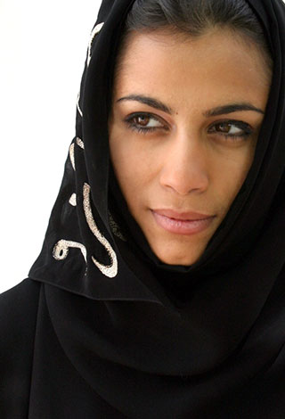 تفاهم بين دائرة السياحة في دبي ومتحف المرأة 