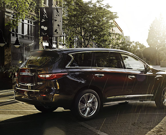 انفينيتي QX60: قيادة ديناميكية