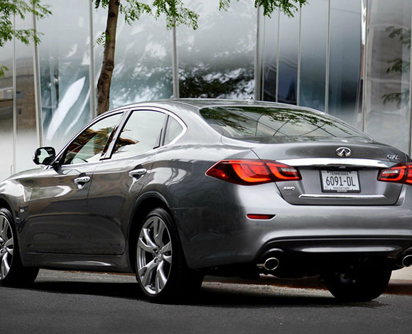 "انفنيتي Q70" المحسنة تحصل على محرك جديد