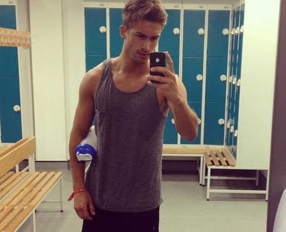 لمحبي صور السيلفي... إياكم ونشر هذه الصور على مواقع التواصل الاجتماعي