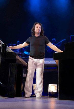 ياني يخطف الجمهور إلى عالم من دون حدود في دبي