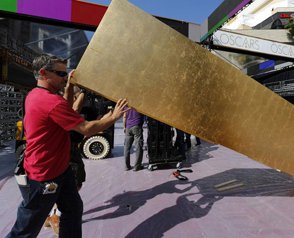 تحضيرات حفل توزيع جوائز الأوسكار... بالصور