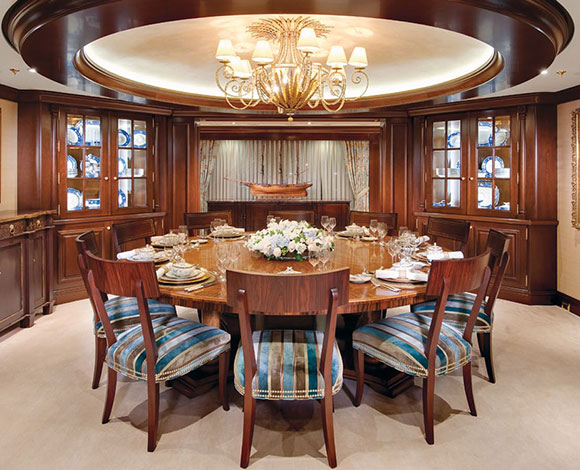 كيكووك... يخت فاخر اصبح ملكك اليوم