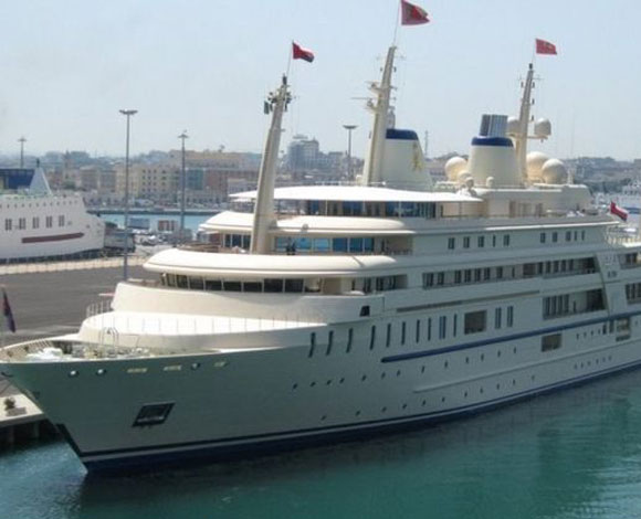 الأثرياء العرب الأكثر إقداماً على شراء اليخوت الفخمة... إليك أبرز 10 أثرياء يمتلكون تلك اليخوت