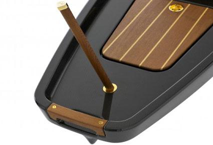 McLellan Jacobs Kayak 1 تقدّم ابتكاراتها لرحلات مائيّة فرديّة