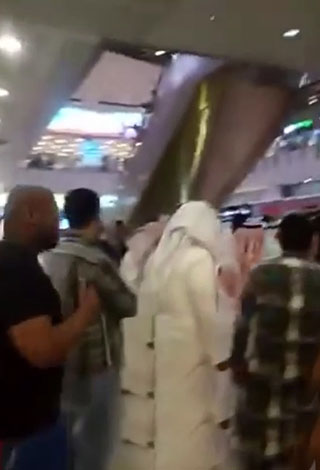 بالفيديو- مشاجرة وتضارب في مطار الكويت!