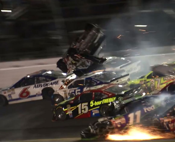 بالفيديو: أعنف حادث قد تراه