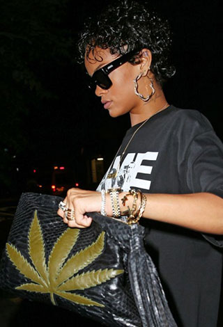 أكثر 10 أشياء لا تريد ريهانا الإفصاح عنها