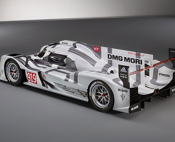 "919 هايبريد" و"911 آر إس آر" في خضمّ بطولات عالمية للسيارات الرياضية