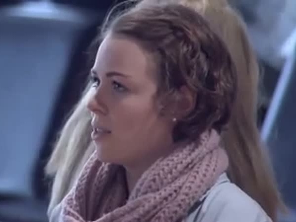 ماذا تفعل لو كان مطلوب القبض عليك لسبب لا تعلمه .. شاهد الفيديو