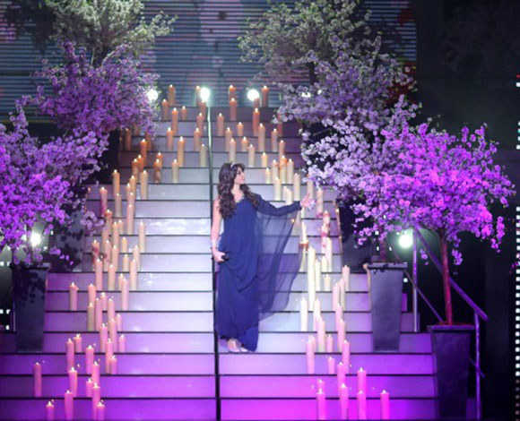 في Dancing With The Stars: دانييلا تفوز وجمهور مايا يستنكر