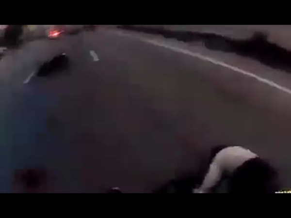 شاهد هذا الفيديو كي ترى كيف كتب له عمر جديد