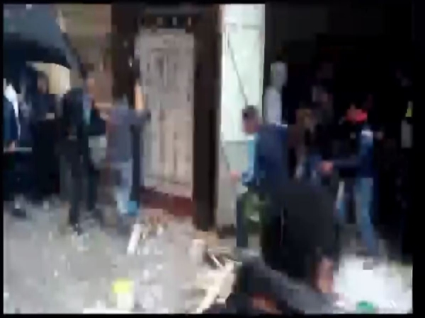 شاهد لحظة القبض على مشعوذة