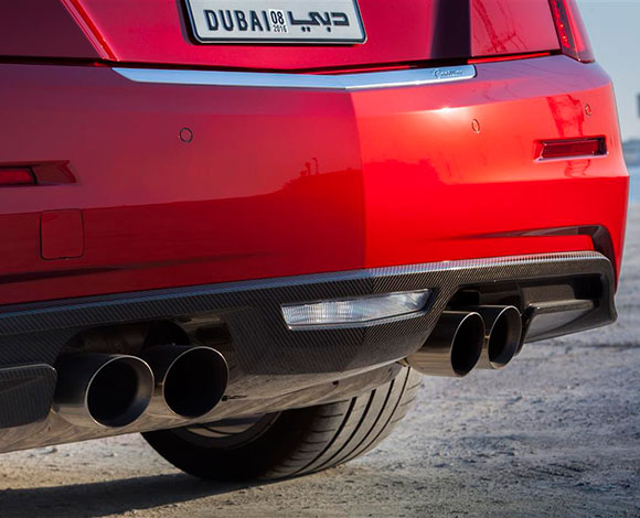 لنتعرف على كاديلاك V Series الجديدة: فخامة، سرعة، وقدرة خارقة