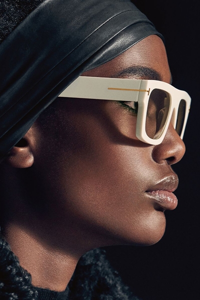 TOM FORD  تطلق مجموعة نظاراتها الجديدة لموسم ربيع وصيف 2019... مستوحات من أسلوب الخمسينيات