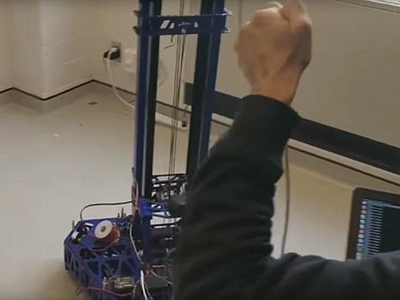 تعرف إلى مافريك... الآلي الذي يطلي جدرانك بدقة في كل مرة