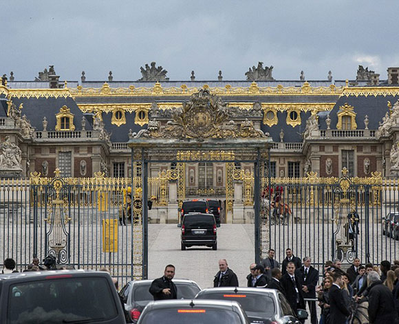 كيف كانت أجواء الزواج الثالث لكيم كارديشيان؟