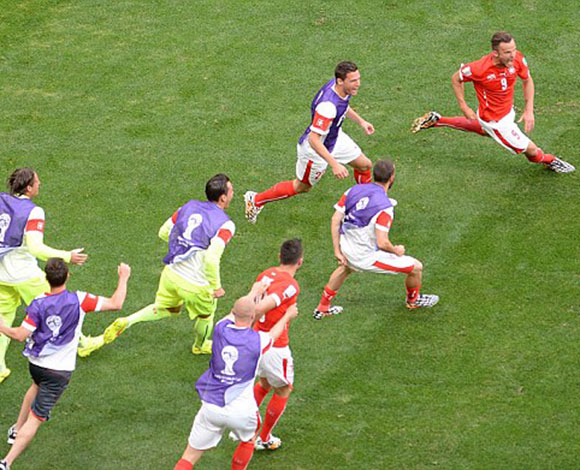 سويسرا تفوز على الاكوادور 2-1 ... وهكذا كانت أجواء المباراة