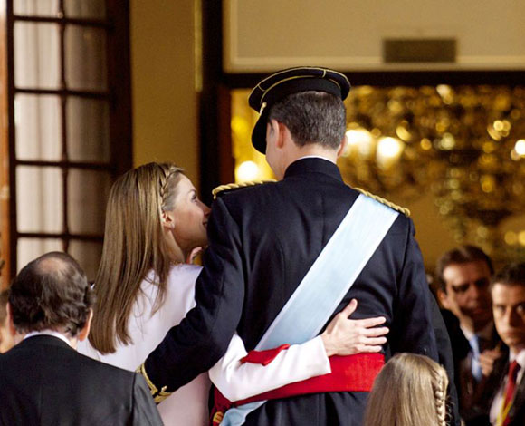 حفل تنصيب الامير فيليب ملكاً على اسبانيا 