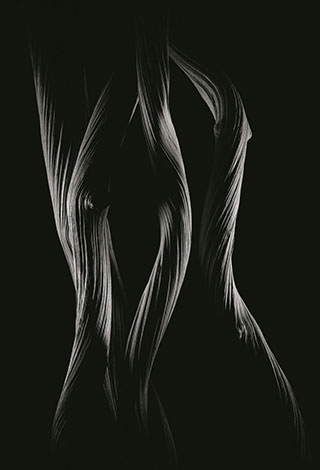 عطر ديور: رقة وقوة وأناقة