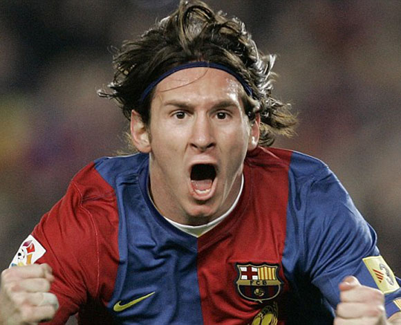 برشلونة يحتفل بمرور 14 عاماً على انضمام ميسي