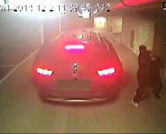 شاب يطلب يد حبيبته عبر اختطافها... بالفيديو