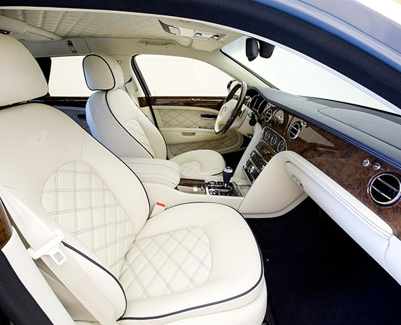 نسخة ’مولسان ماجيستيك‘ المحدودة من’بنتلي تصل الى قطر