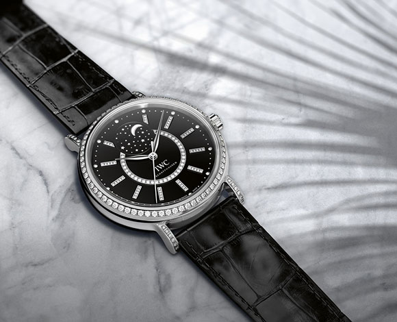 "أي دبليو سي شافهاو زن IWC" تطلق مجموعتها الفاخرة في معرض الدوحة للمجوهرات