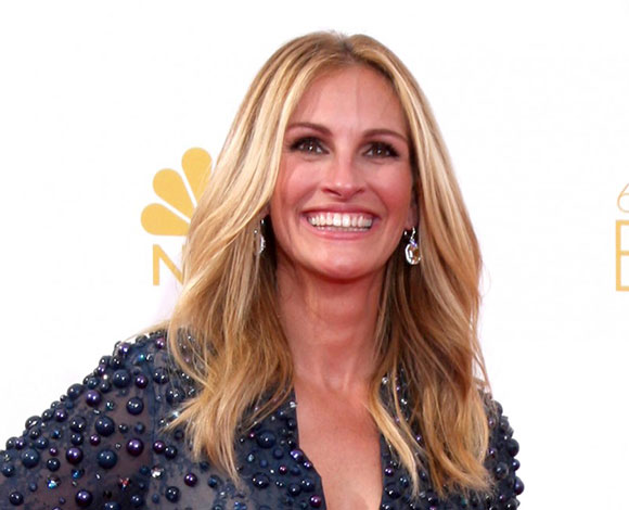 تعرف الى أشهر النجوم الذي قاموا بالتأمين على أعضاء في أجسامهم