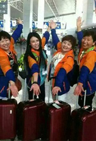 مفاجآة سارة لموظفي إحدى الشركات الصينية... رحلة مجانية الى تايلاند